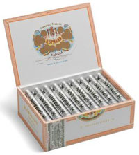H Upmann Coronas Majors 25's - In Cedar Lined Tubes